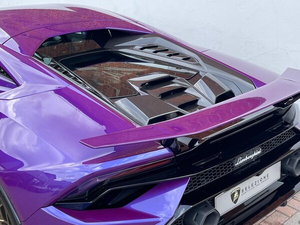 Used Lamborghini Huracan 2023 for sale - 75908318: Photo 19