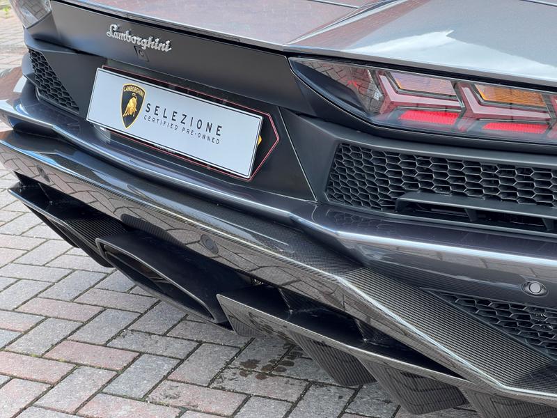 Used Lamborghini Aventador 2018 for sale - 76322231: Photo 18