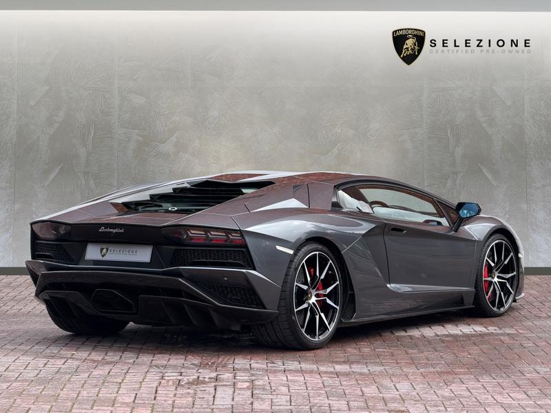 Used Lamborghini Aventador 2018 for sale - 76322231: Photo 3