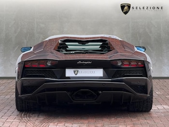Used Lamborghini Aventador 2018 for sale - 76322231: Photo