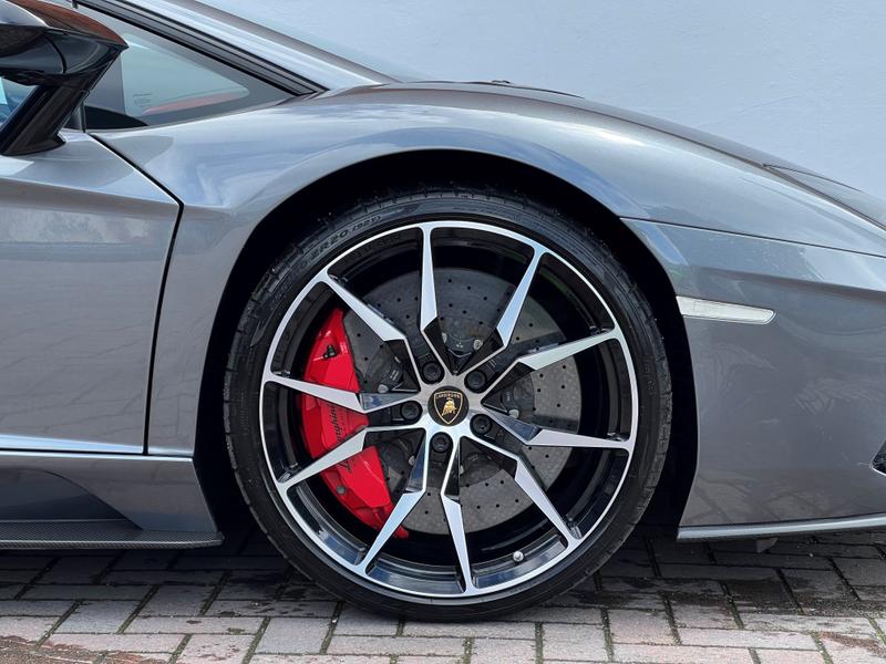Used Lamborghini Aventador 2018 for sale - 76322231: Photo 8