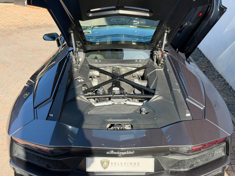Used Lamborghini Aventador 2018 for sale - 76322231: Photo 9