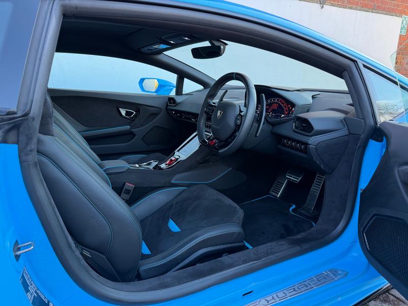 Used Lamborghini Huracan 2023 for sale - 77211067: Photo 11