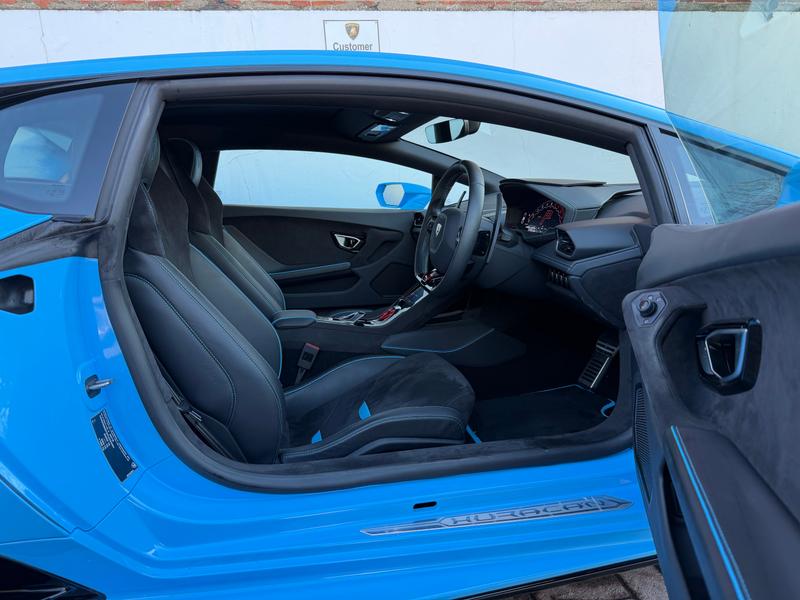 Used Lamborghini Huracan 2023 for sale - 77211067: Photo 12