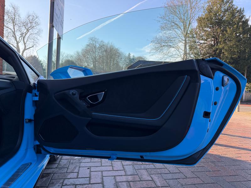 Used Lamborghini Huracan 2023 for sale - 77211067: Photo 13