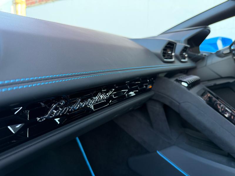 Used Lamborghini Huracan 2023 for sale - 77211067: Photo 14