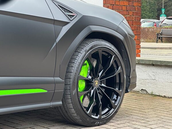 Used Lamborghini Urus 2022 for sale - 73934697: Photo 18