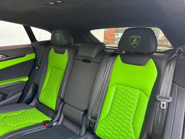 Used Lamborghini Urus 2022 for sale - 73934697: Photo 8