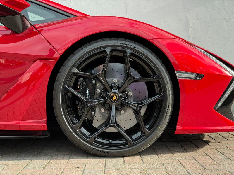 Used Lamborghini Revuelto 2025 for sale - 76355646: Photo 8