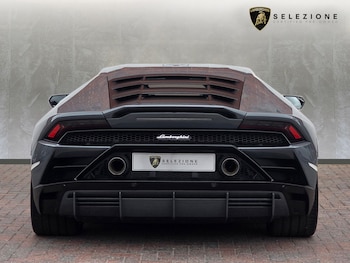 Used Lamborghini Huracan 2020 for sale - 79411112: Photo