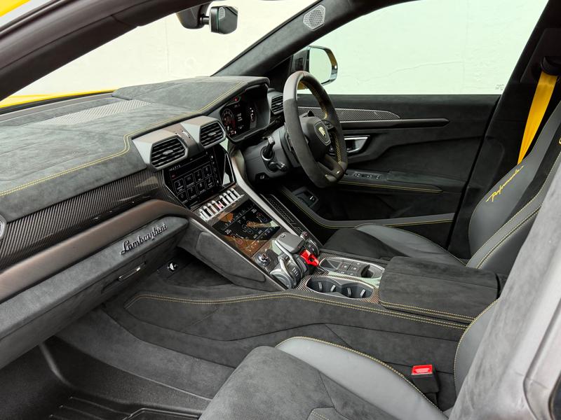 Used Lamborghini Urus 2025 for sale - 76308827: Photo 6