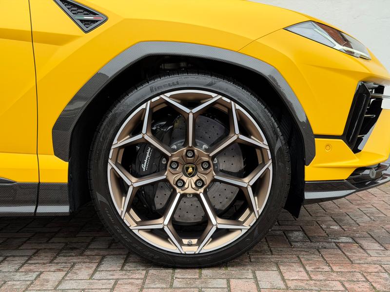Used Lamborghini Urus 2025 for sale - 76308827: Photo 9