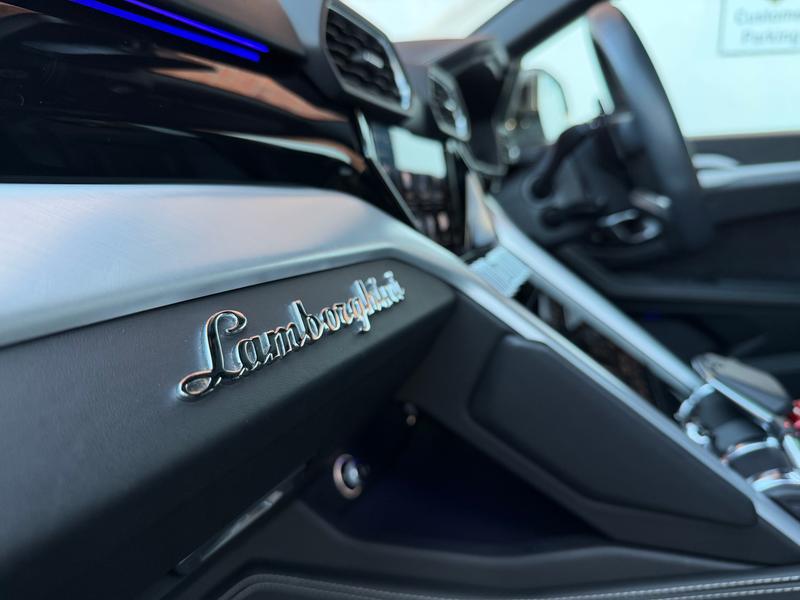 Used Lamborghini Urus 2020 for sale - 77450419: Photo 14