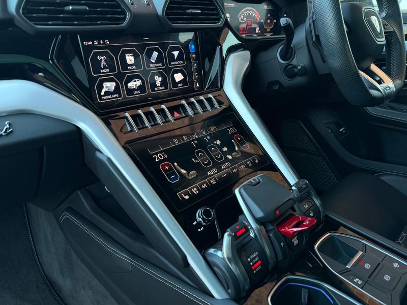 Used Lamborghini Urus 2020 for sale - 77450419: Photo 16