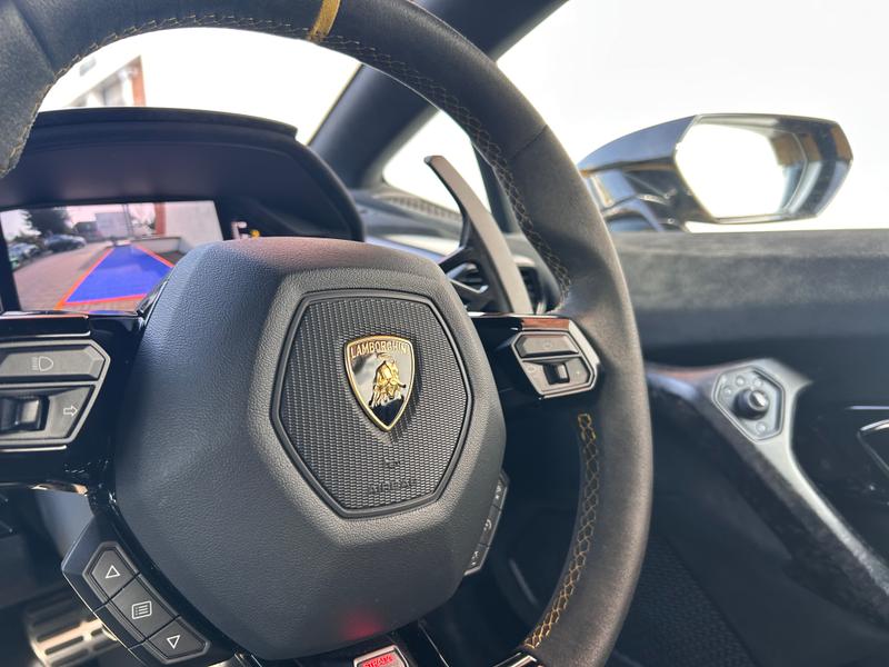 Used Lamborghini Huracan 2019 for sale - 77989005: Photo 15