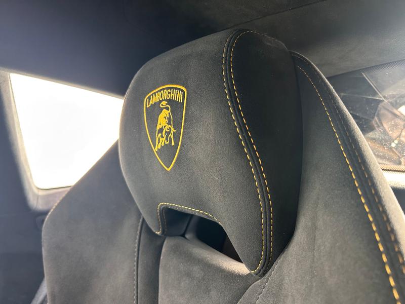 Used Lamborghini Huracan 2019 for sale - 77989005: Photo 8