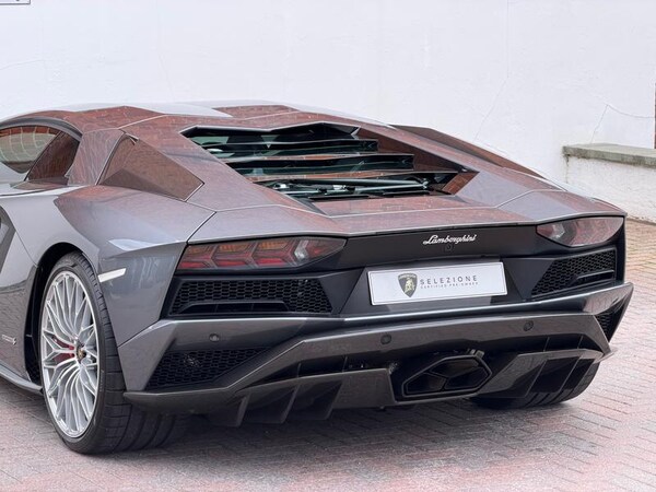 Used Lamborghini Aventador 2017 for sale - 76205684: Photo 14