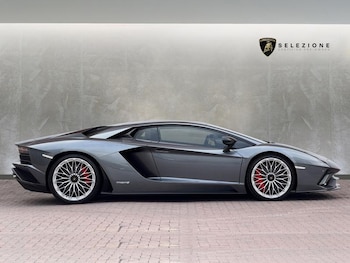 Used Lamborghini Aventador 2017 for sale - 76205684: Photo