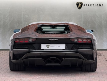 Used Lamborghini Aventador 2017 for sale - 76205684: Photo