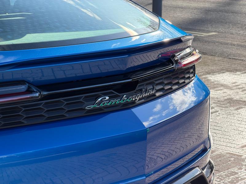 Used Lamborghini Urus 2025 for sale - 77450423: Photo 9