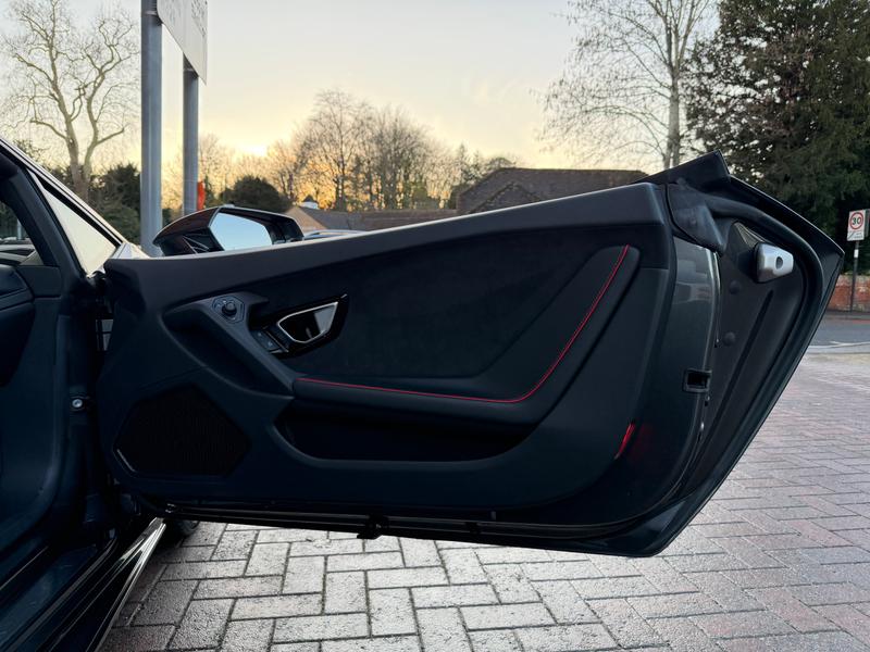 Used Lamborghini Huracan 2021 for sale - 76835666: Photo 13