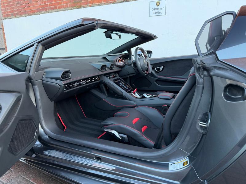 Used Lamborghini Huracan 2021 for sale - 76835666: Photo 14