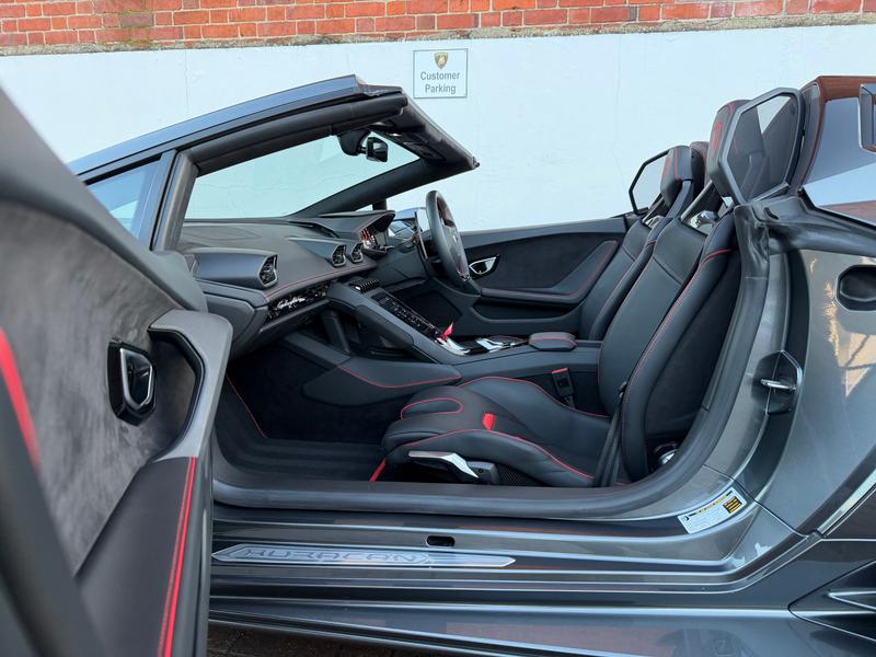 Used Lamborghini Huracan 2021 for sale - 76835666: Photo 6