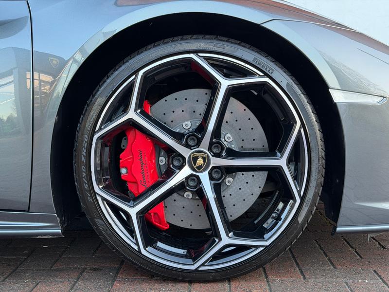 Used Lamborghini Huracan 2021 for sale - 76835666: Photo 8