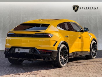 Used Lamborghini Urus undefined for sale - 78575097: Photo