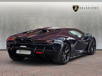 Used Lamborghini Revuelto 2025 for sale - 79372424: Photo
