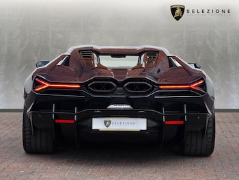 Used Lamborghini Revuelto 2025 for sale - 79372424: Photo