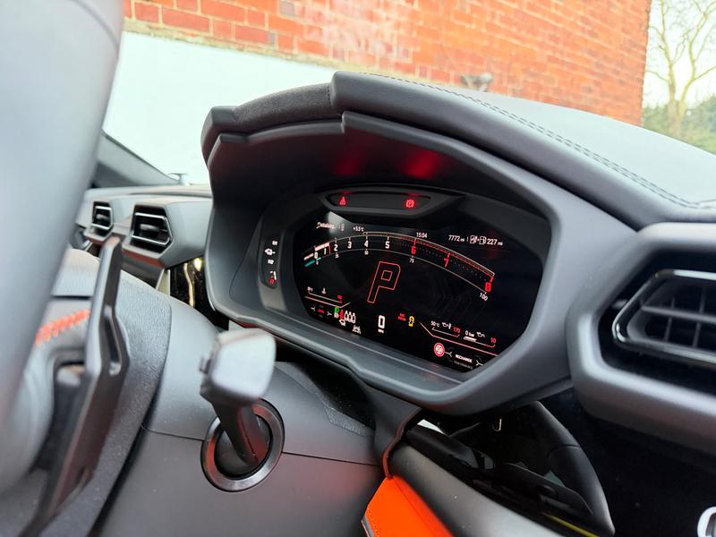 Used Lamborghini Urus 2025 for sale - 77211075: Photo 17