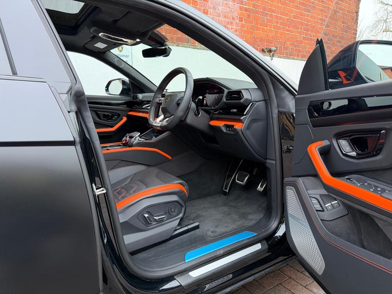 Used Lamborghini Urus 2025 for sale - 77211075: Photo 21