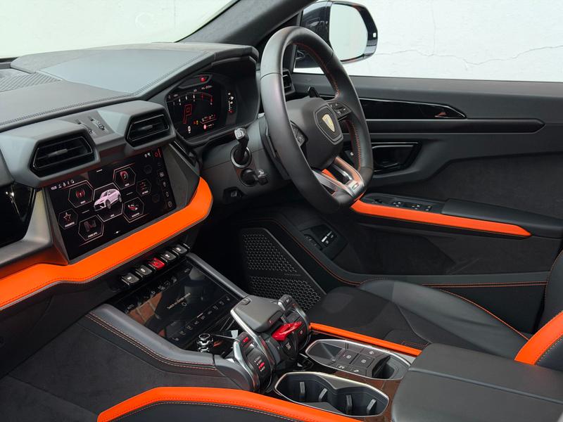 Used Lamborghini Urus 2025 for sale - 77211075: Photo 6