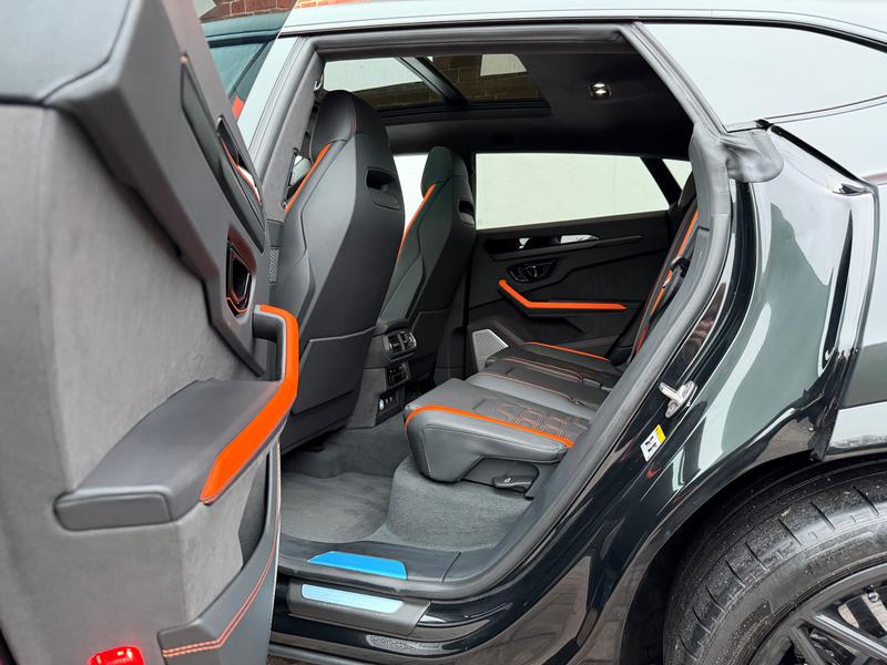 Used Lamborghini Urus 2025 for sale - 77211075: Photo 8