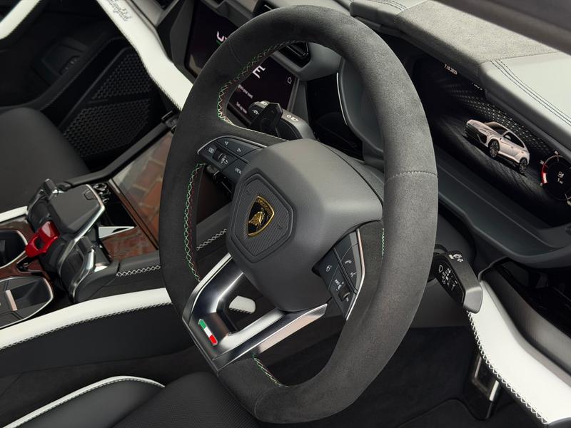 Used Lamborghini Urus 2025 for sale - 76322196: Photo 18