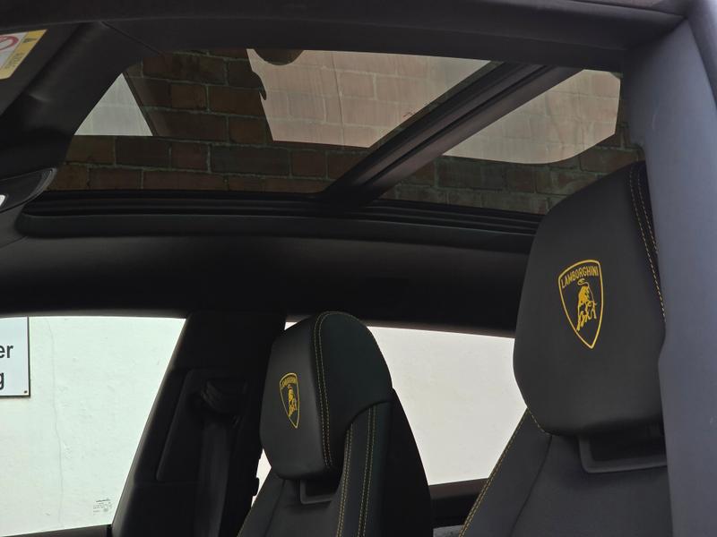 Used Lamborghini Urus 2024 for sale - 78001095: Photo 17