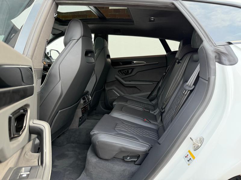 Used Lamborghini Urus 2025 for sale - 76603460: Photo 8