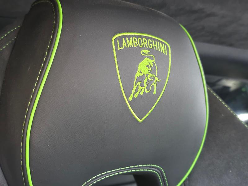 Used Lamborghini Huracan 2019 for sale - 78180293: Photo 8