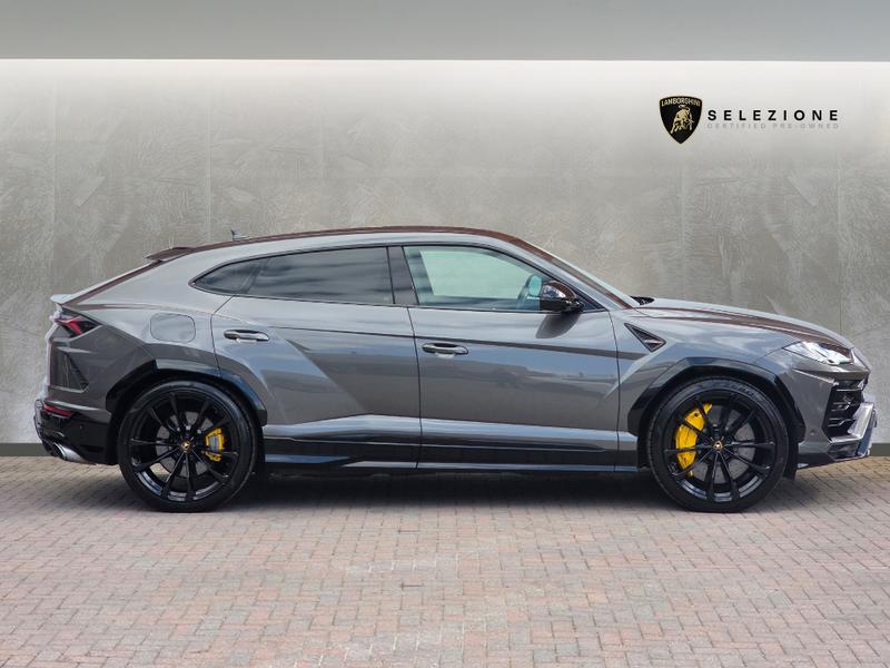 Used Lamborghini Urus 2022 for sale - 78095082: Photo 2