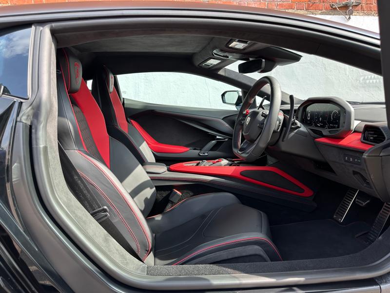 Used Lamborghini Revuelto 2024 for sale - 76508280: Photo 12