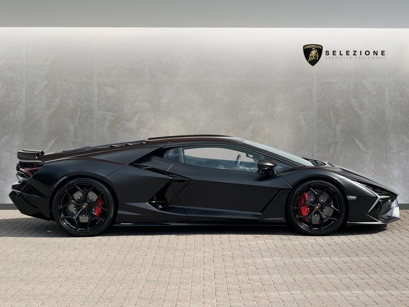 Used Lamborghini Revuelto 2024 for sale - 76508280: Photo 2