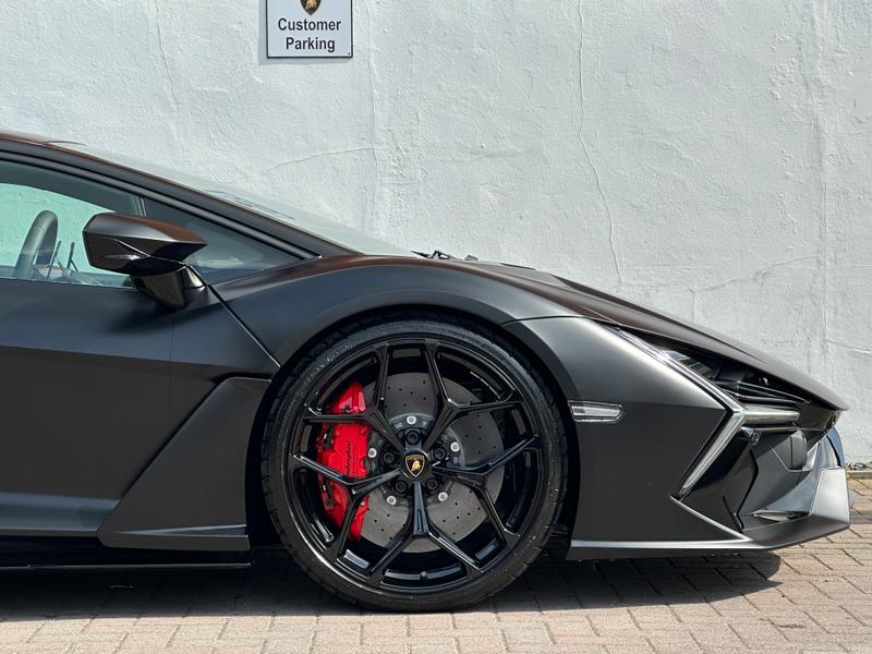 Used Lamborghini Revuelto 2024 for sale - 76508280: Photo 9