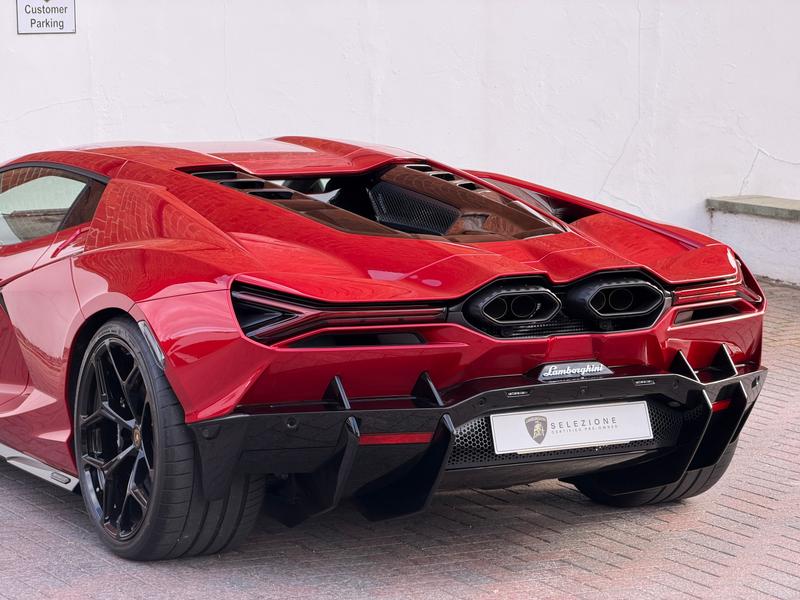 Used Lamborghini Revuelto 2025 for sale - 77023026: Photo 16