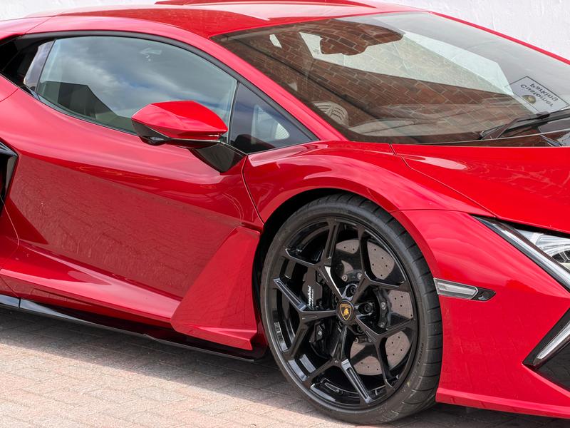 Used Lamborghini Revuelto 2025 for sale - 77023026: Photo 19