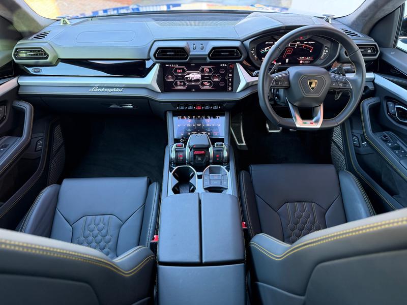 Used Lamborghini Urus 2025 for sale - 77804607: Photo 10