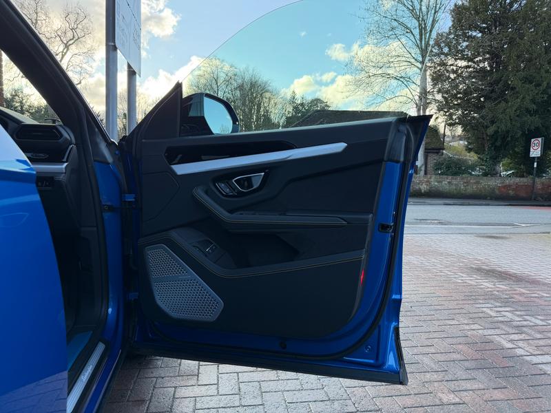 Used Lamborghini Urus 2025 for sale - 77804607: Photo 15