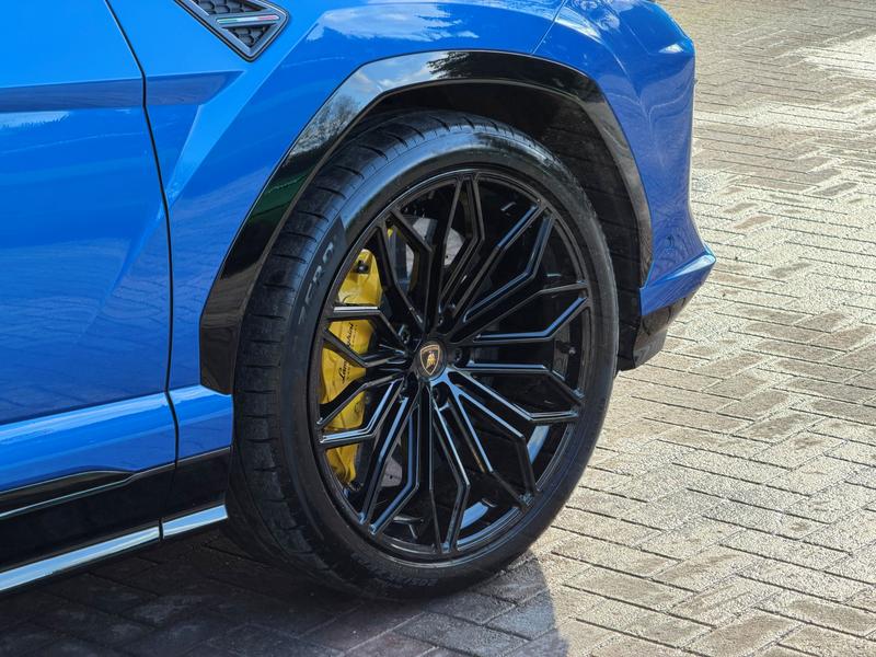 Used Lamborghini Urus 2025 for sale - 77804607: Photo 18