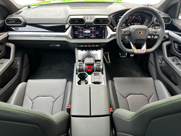 Used Lamborghini Urus 2025 for sale - 76234897: Photo 15