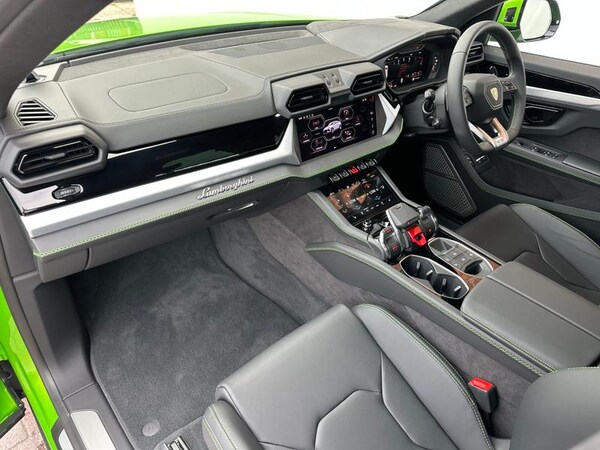 Used Lamborghini Urus 2025 for sale - 76234897: Photo 17